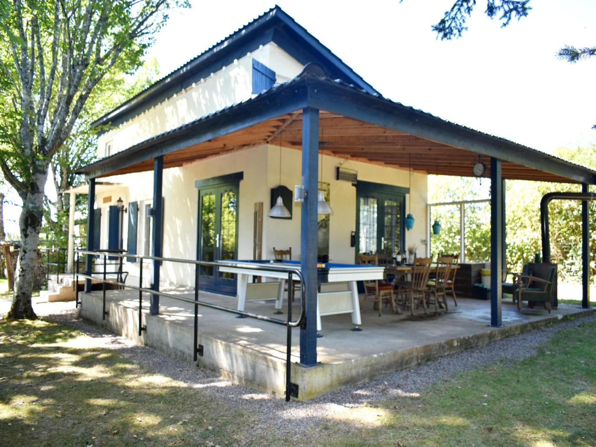 Modern Holiday Home Near The Forest Saint-Honoré エクステリア 写真