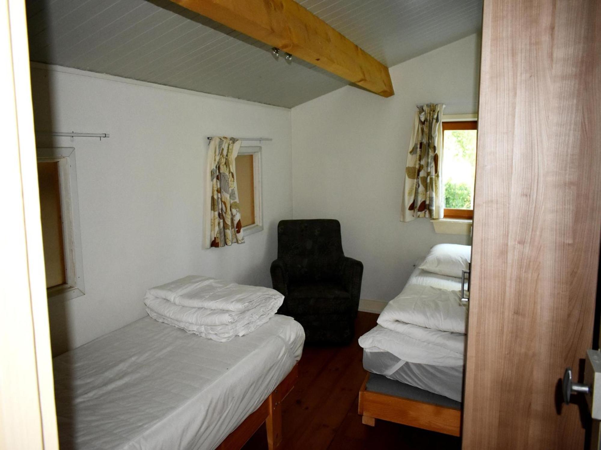 Modern Holiday Home Near The Forest Saint-Honoré エクステリア 写真