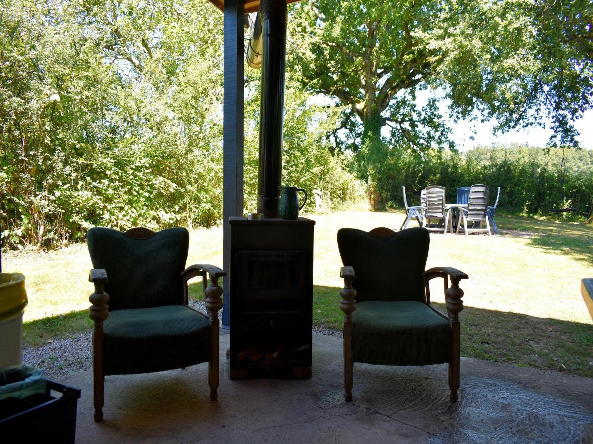 Modern Holiday Home Near The Forest Saint-Honoré エクステリア 写真